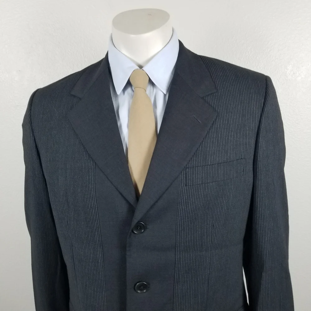 Cheap and Chic Moschino Oversized Three-Button Pinstripe Gray Blazer Size 40